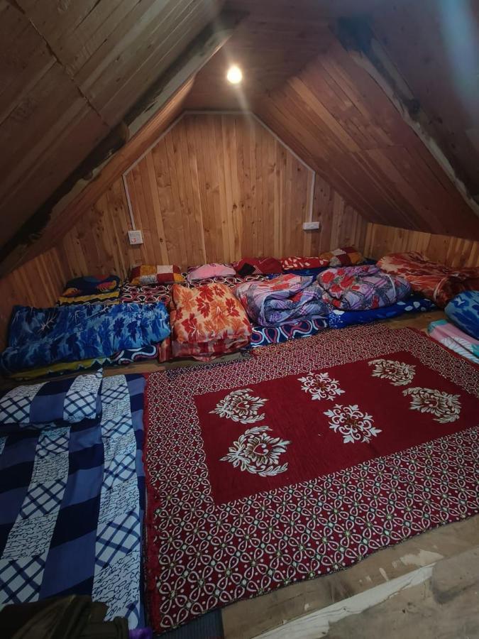 Deep In Woods Villa Jibhi Ngoại thất bức ảnh